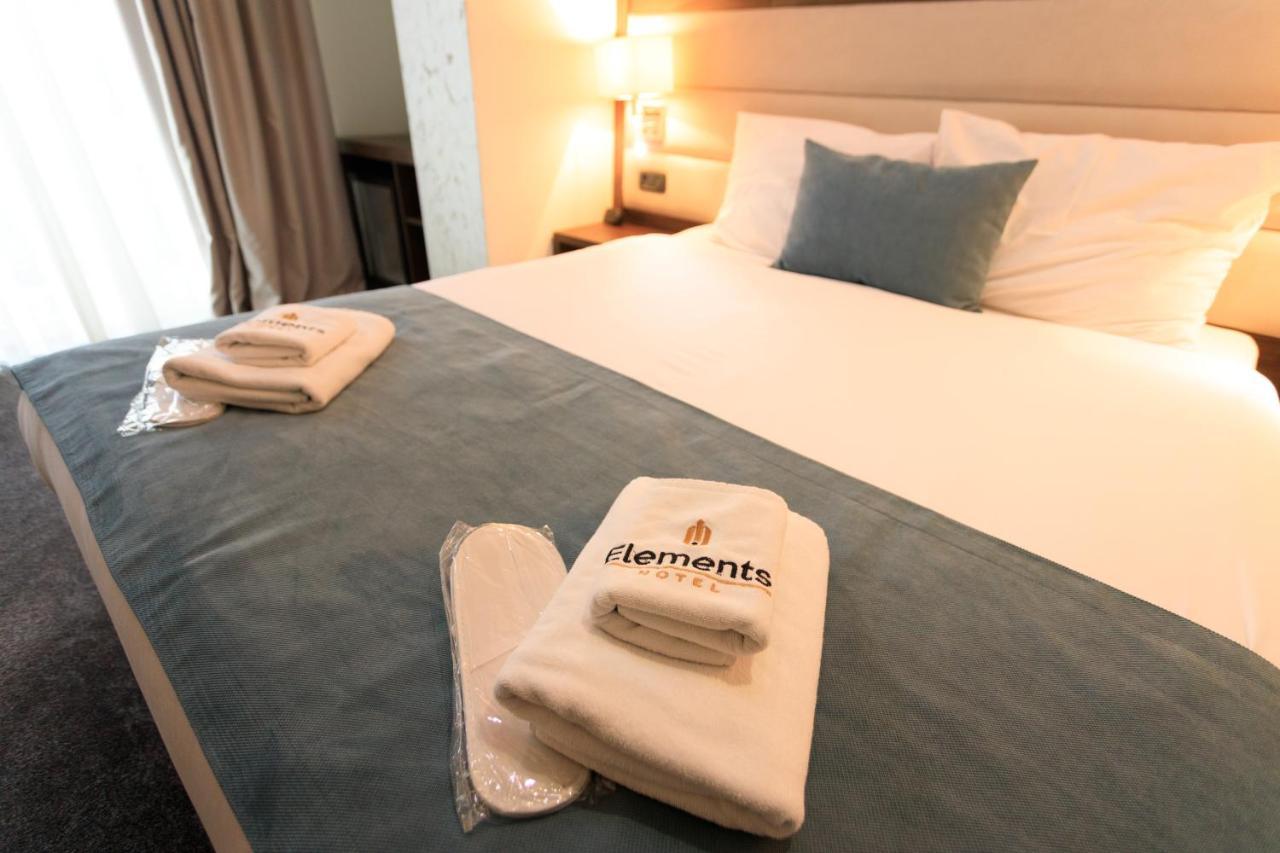 Hotel Elements Нови пазар Екстериор снимка
