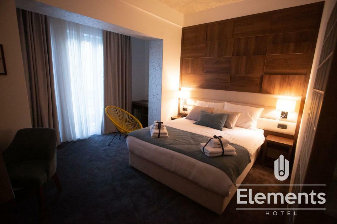 Hotel Elements Нови пазар Екстериор снимка