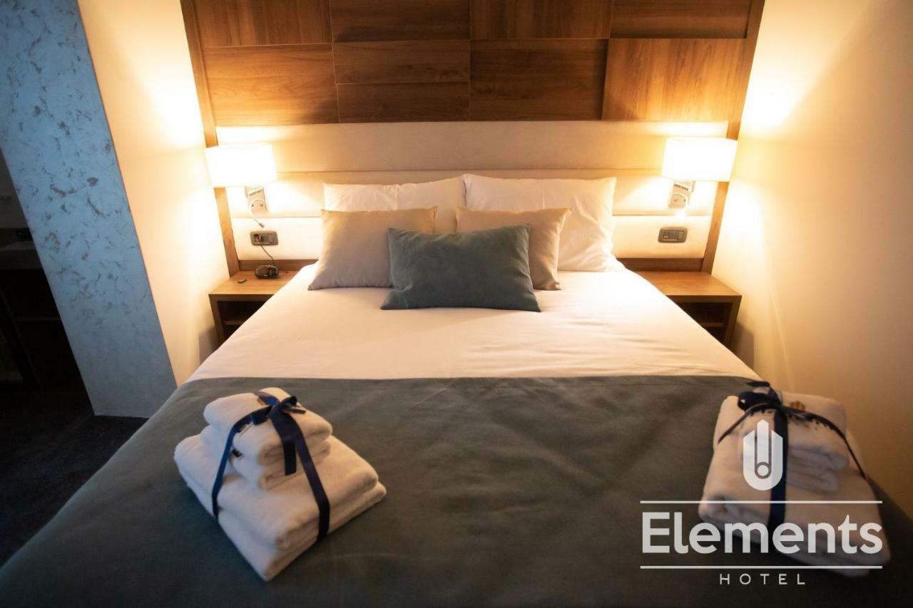 Hotel Elements Нови пазар Екстериор снимка