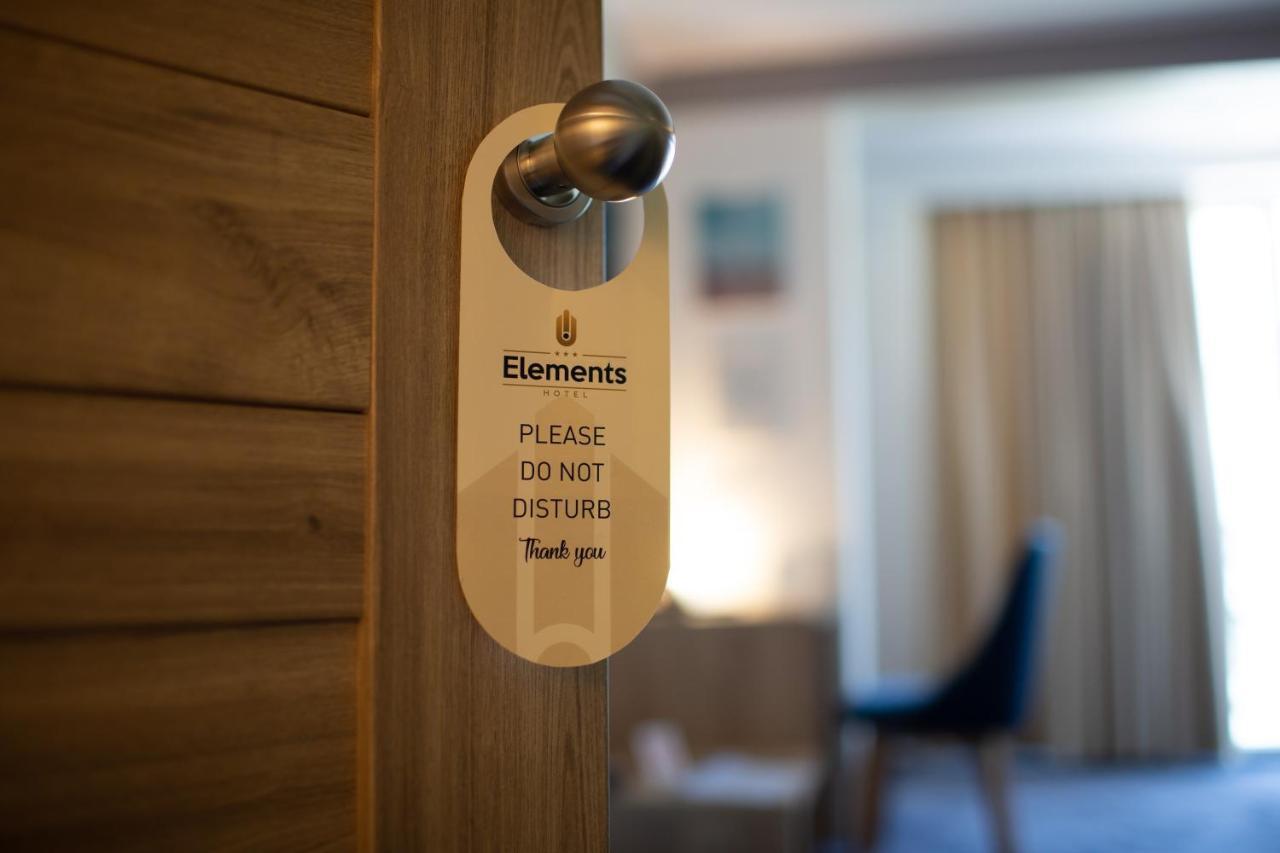 Hotel Elements Нови пазар Екстериор снимка